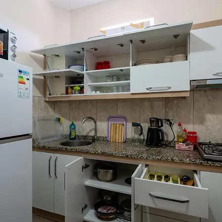 Sare Suites Oldtown Apartman *